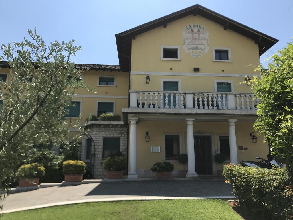 Hotel La Pina Rezzato Exterior foto
